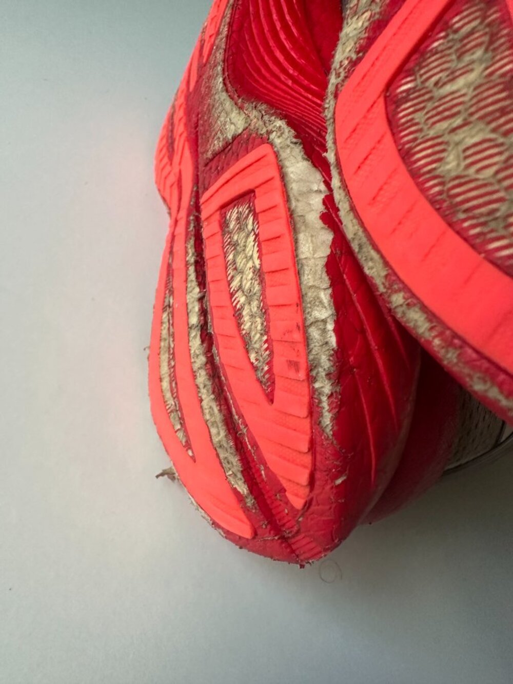 Saucony Endorphin Speed 3 Running Shoes White/ViZiRed Women's 10 - Picture 15 of 16